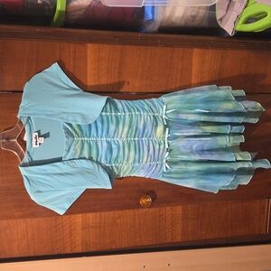 Girls dress